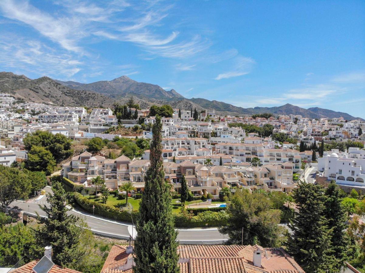 Nerja Paradise Rentals - Villa Ambar Exterior photo